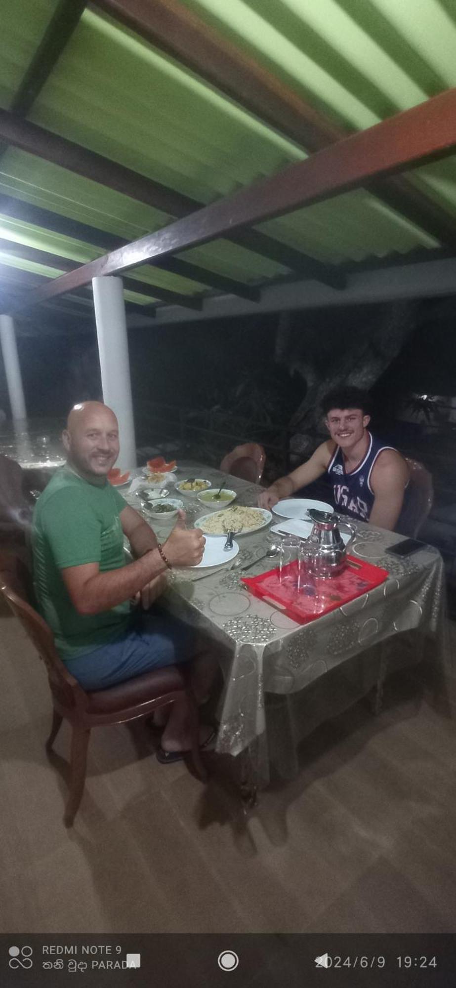 Forest View Home Stay أنرادابورام الغرفة الصورة